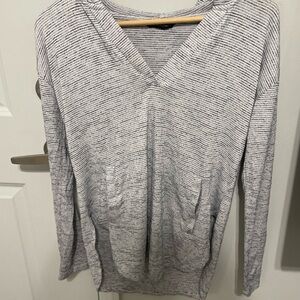 Banana Republic Gray V-Neck Sweater